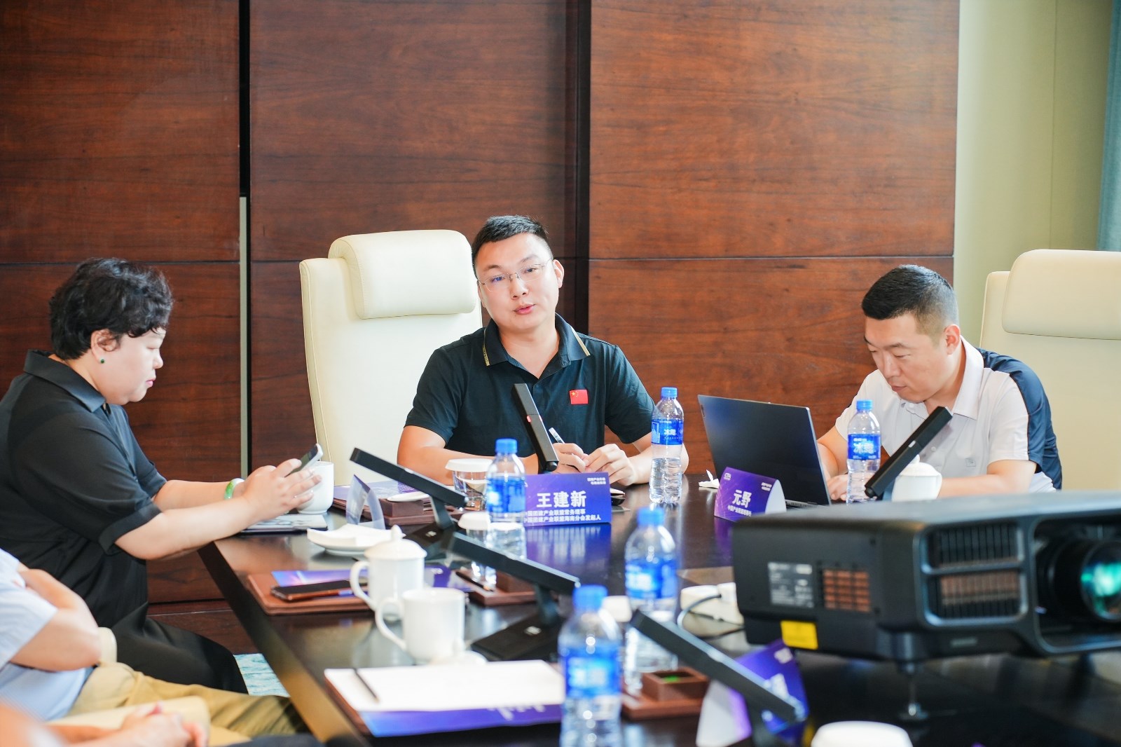 微信图片_20230926190306.jpg 微信图片_20230926190306.jpg